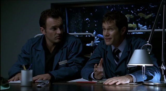 Charmed-Online-dot-NL-NipTuck2x07-0514.jpg
