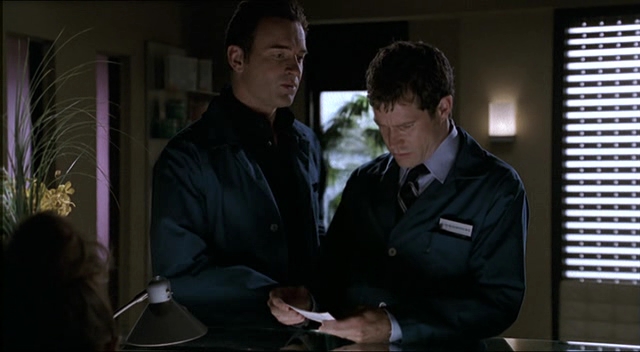 Charmed-Online-dot-NL-NipTuck2x07-0714.jpg