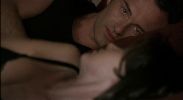 Charmed-Online-dot-NL-NipTuck2x07-0905.jpg