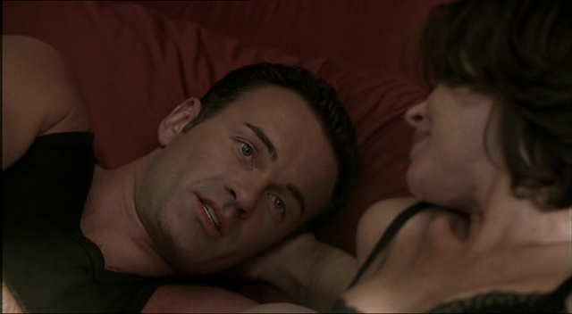 Charmed-Online-dot-NL-NipTuck2x07-0917.jpg