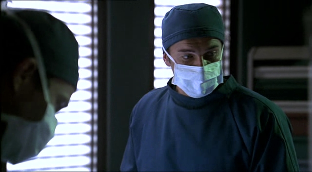 Charmed-Online-dot-NL-NipTuck2x07-1331.jpg