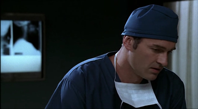 Charmed-Online-dot-NL-NipTuck2x08-1952.jpg