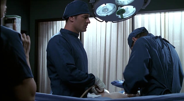 Charmed-Online-dot-NL-NipTuck2x09-0299.jpg