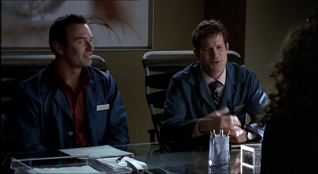 Charmed-Online-dot-NL-NipTuck2x11-0067.jpg