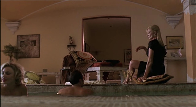 Charmed-Online-dot-NL-NipTuck2x12-1273.jpg Charmed-Online-dot-NL-NipTuck2x12-1273.jpg