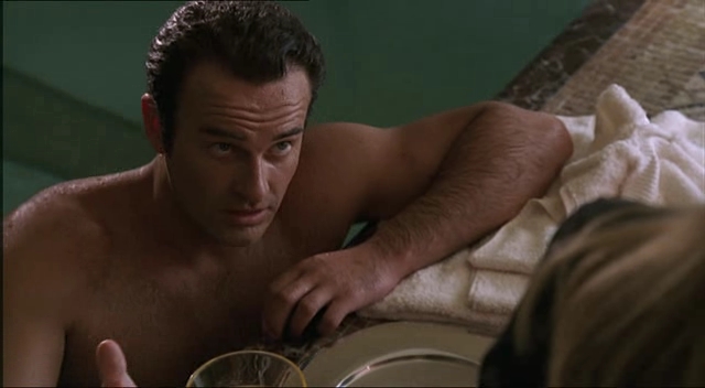 Charmed-Online-dot-NL-NipTuck2x12-1312.jpg Charmed-Online-dot-NL-NipTuck2x12-1312.jpg