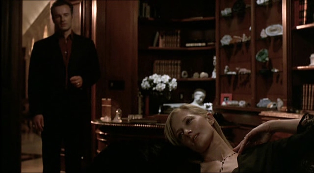 Charmed-Online-dot-NL-NipTuck2x12-1910.jpg Charmed-Online-dot-NL-NipTuck2x12-1910.jpg