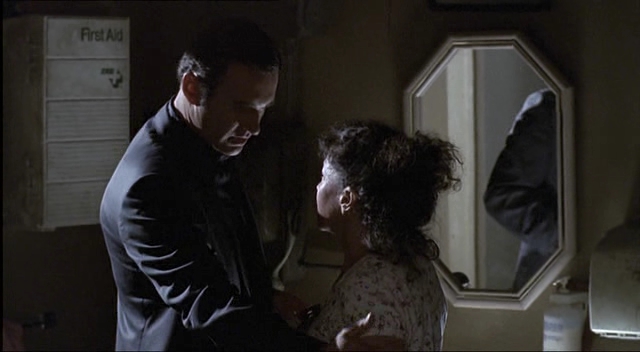 Charmed-Online-dot-NL-NipTuck2x13-0554.jpg Charmed-Online-dot-NL-NipTuck2x13-0554.jpg