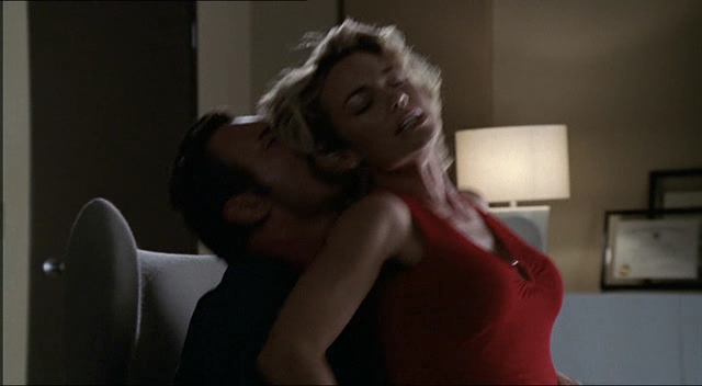Charmed-Online-dot-NL-NipTuck2x14-1445.jpg