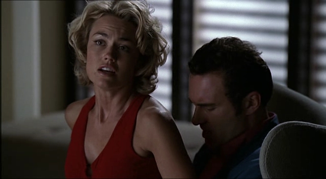 Charmed-Online-dot-NL-NipTuck2x14-1458.jpg