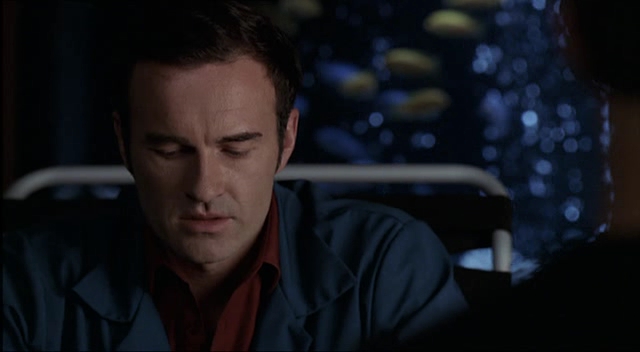Charmed-Online-dot-NL-NipTuck2x15-0401.jpg