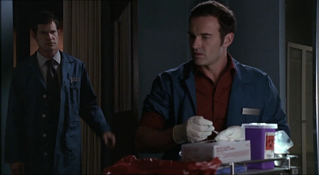 Charmed-Online-dot-NL-NipTuck2x15-0522.jpg