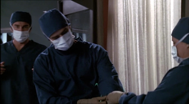 Charmed-Online-dot-NL-NipTuck2x15-1543.jpg Charmed-Online-dot-NL-NipTuck2x15-1543.jpg