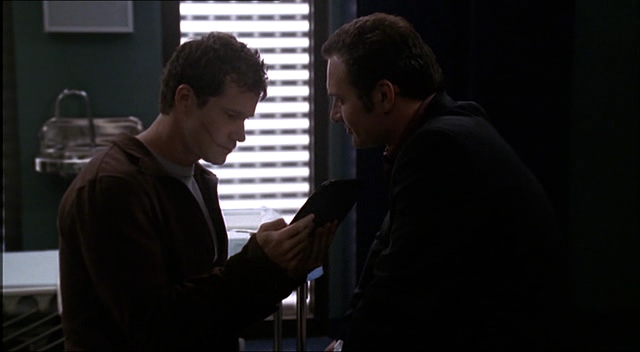 Charmed-Online-dot-NL-NipTuck2x15-1913.jpg Charmed-Online-dot-NL-NipTuck2x15-1913.jpg