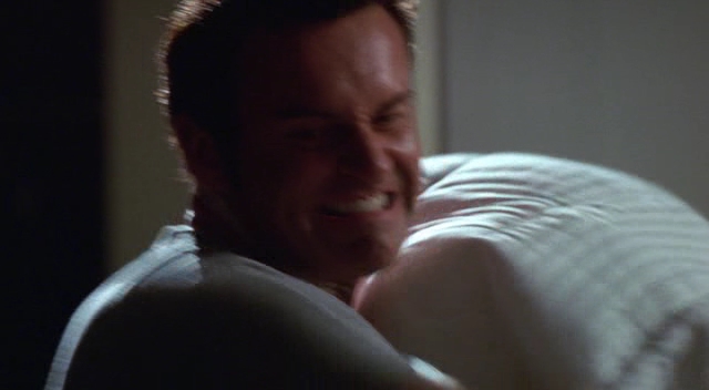 Charmed-Online-dot-NL-NipTuck3x01-0565.jpg
