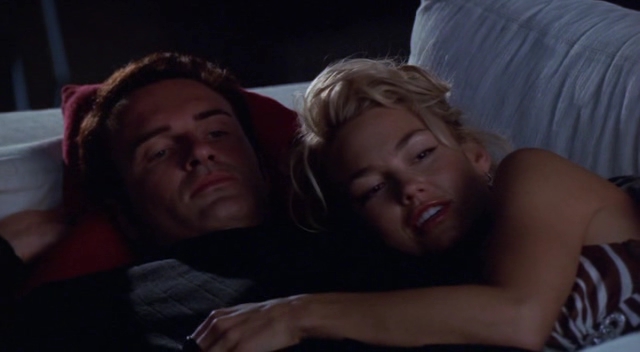 Charmed-Online-dot-NL-NipTuck3x01-0680.jpg