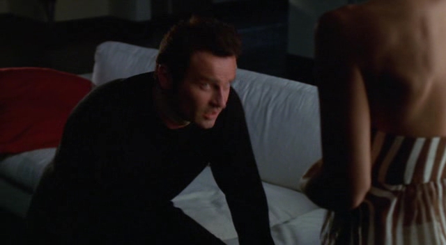 Charmed-Online-dot-NL-NipTuck3x01-0813.jpg