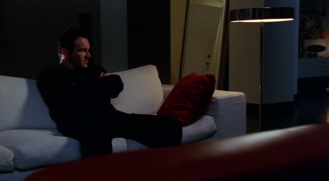 Charmed-Online-dot-NL-NipTuck3x01-0917.jpg