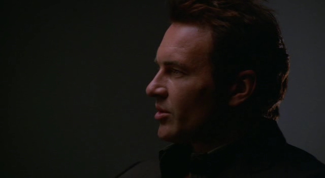 Charmed-Online-dot-NL-NipTuck3x01-1051.jpg