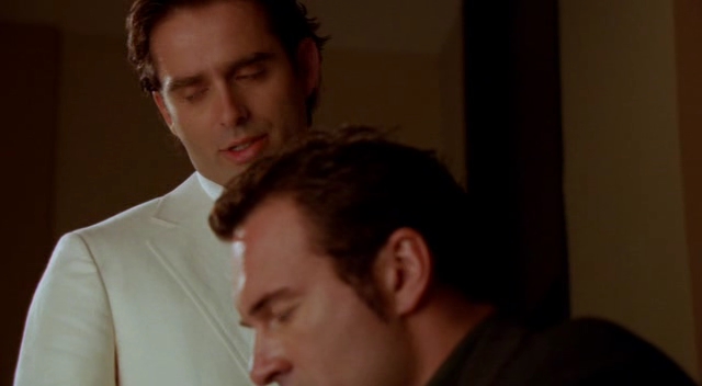 Charmed-Online-dot-NL-NipTuck3x01-1714.jpg