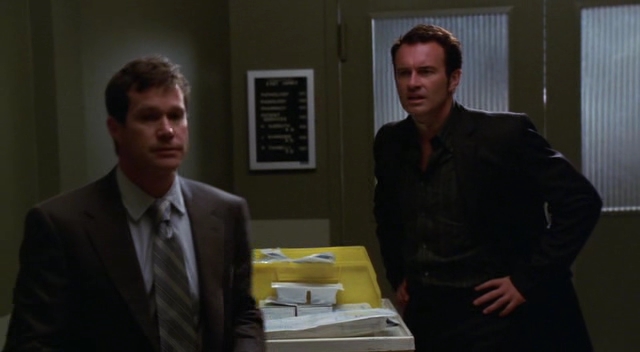 Charmed-Online-dot-NL-NipTuck3x01-1794.jpg