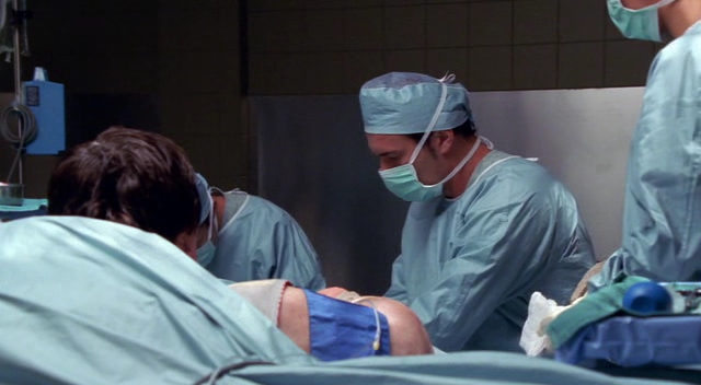 Charmed-Online-dot-NL-NipTuck3x01-2252.jpg