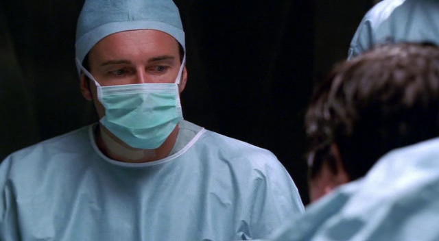 Charmed-Online-dot-NL-NipTuck3x01-2337.jpg