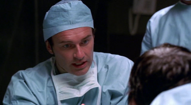 Charmed-Online-dot-NL-NipTuck3x01-2349.jpg