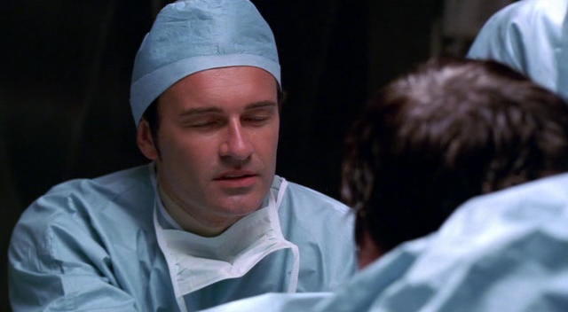 Charmed-Online-dot-NL-NipTuck3x01-2400.jpg
