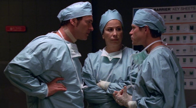 Charmed-Online-dot-NL-NipTuck3x01-2589.jpg