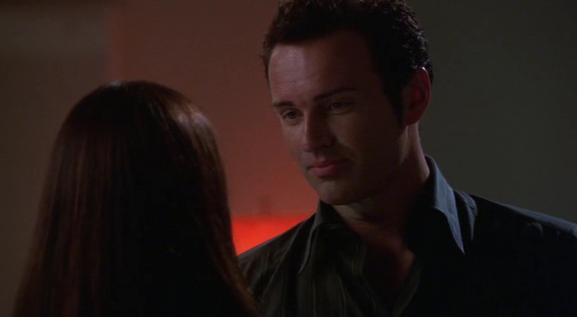 Charmed-Online-dot-NL-NipTuck3x01-2946.jpg