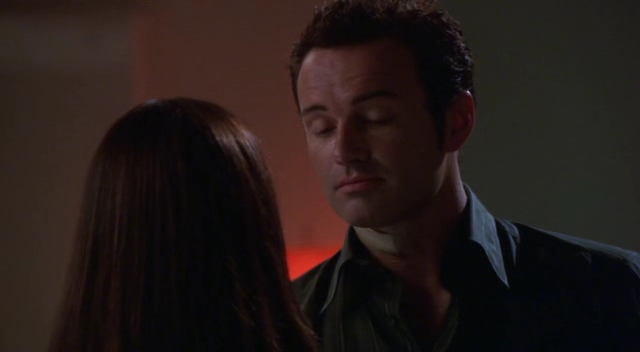 Charmed-Online-dot-NL-NipTuck3x01-2952.jpg