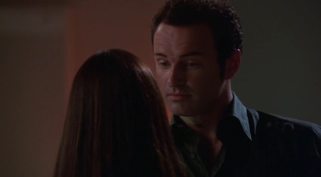 Charmed-Online-dot-NL-NipTuck3x01-2953.jpg