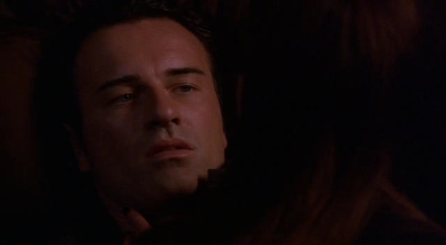 Charmed-Online-dot-NL-NipTuck3x01-3214.jpg