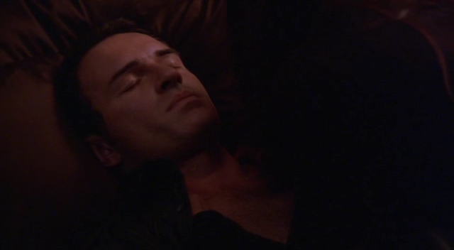 Charmed-Online-dot-NL-NipTuck3x01-3252.jpg