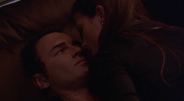 Charmed-Online-dot-NL-NipTuck3x01-3262.jpg