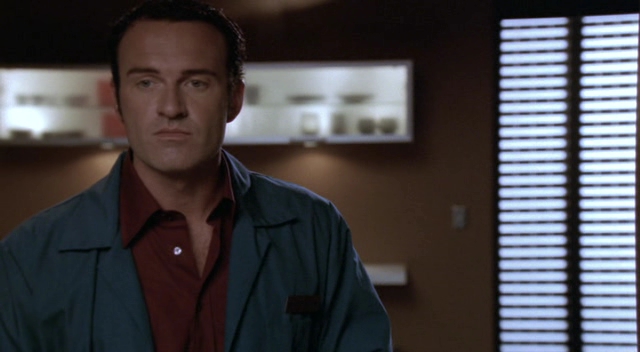 Charmed-Online-dot-NL-NipTuck3x02-0511.jpg