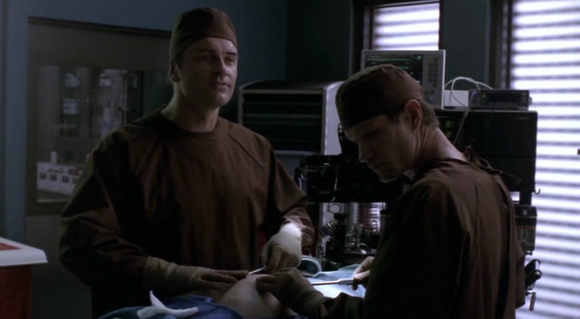 Charmed-Online-dot-NL-NipTuck3x02-1653.jpg