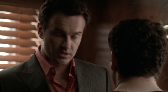 Charmed-Online-dot-NL-NipTuck3x03-0315.jpg
