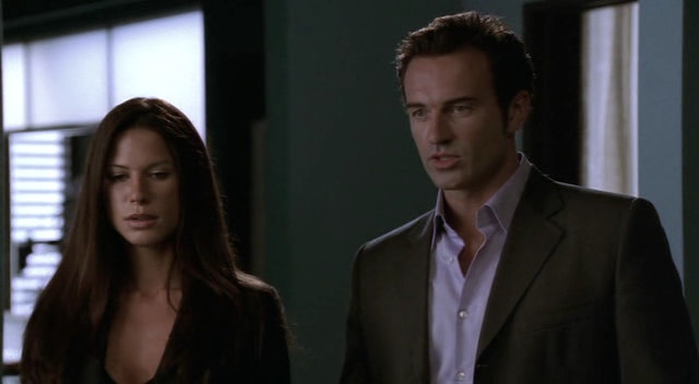 Charmed-Online-dot-NL-NipTuck3x03-0492.jpg