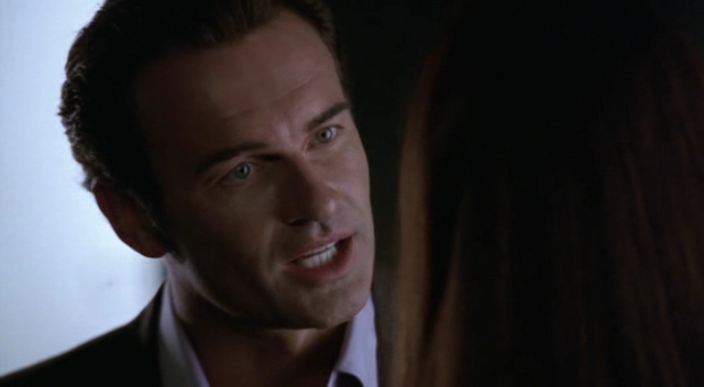 Charmed-Online-dot-NL-NipTuck3x03-0590.jpg