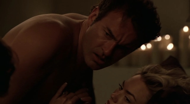 Charmed-Online-dot-NL-NipTuck3x03-1932.jpg