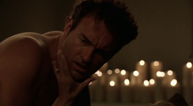 Charmed-Online-dot-NL-NipTuck3x03-1936.jpg