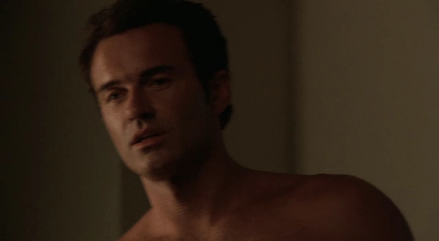 Charmed-Online-dot-NL-NipTuck3x03-2035.jpg