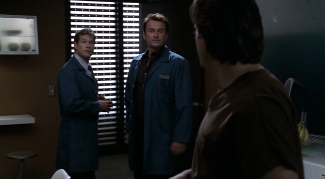 Charmed-Online-dot-NL-NipTuck3x03-2214.jpg