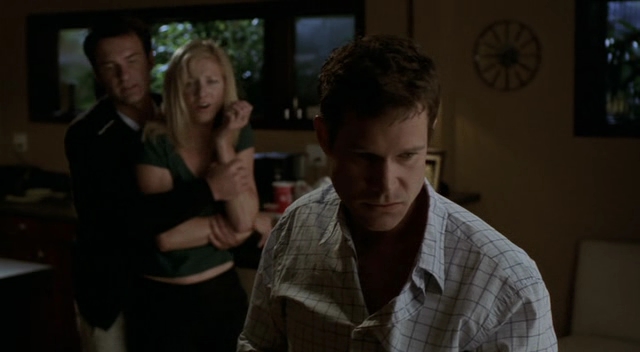 Charmed-Online-dot-NL-NipTuck3x03-2390.jpg