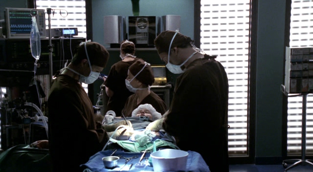 Charmed-Online-dot-NL-NipTuck3x04-0455.jpg