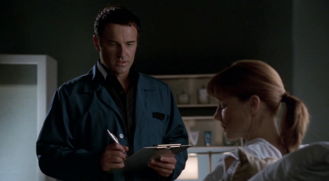 Charmed-Online-dot-NL-NipTuck3x04-1202.jpg
