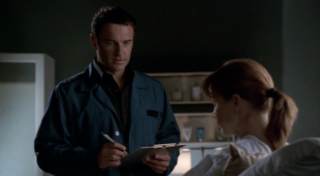 Charmed-Online-dot-NL-NipTuck3x04-1203.jpg