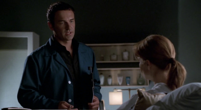 Charmed-Online-dot-NL-NipTuck3x04-1229.jpg